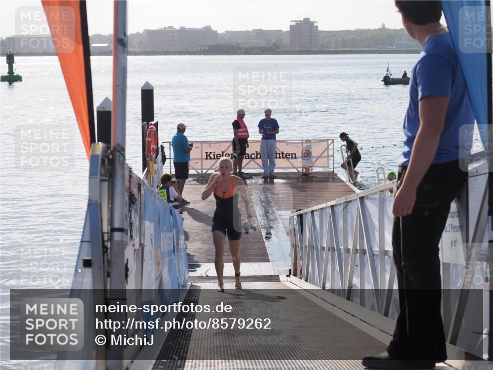 17.08.2025 - KN Förde Triathlon 2025 MichiJ http://msf.ph/oto/8579262 17.08.2025 09:17:11 Schwimmen 158, 158, 169, 204 meine-sportfotos.de