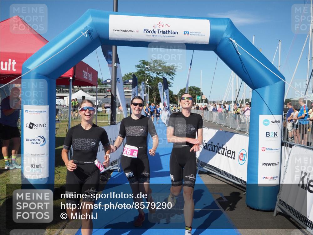17.08.2025 - KN Förde Triathlon 2025 MichiJ http://msf.ph/oto/8579290 17.08.2025 16:18:32 Laufen 26 meine-sportfotos.de