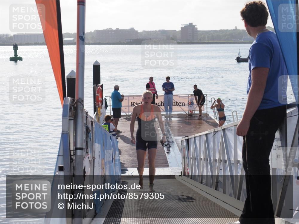 17.08.2025 - KN Förde Triathlon 2025 MichiJ http://msf.ph/oto/8579305 17.08.2025 09:17:12 Schwimmen 158, 158, 169, 204 meine-sportfotos.de