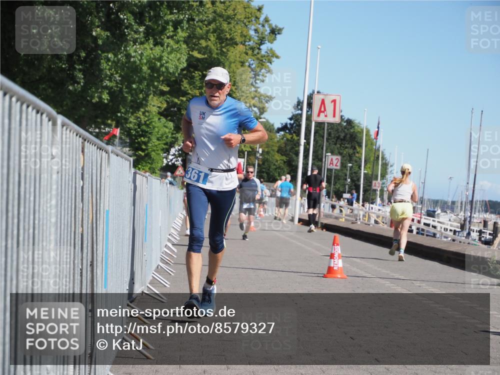 17.08.2025 - KN Förde Triathlon 2025 KatJ http://msf.ph/oto/8579327 17.08.2025 12:15:53 Laufen 361 meine-sportfotos.de