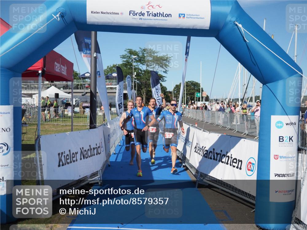 17.08.2025 - KN Förde Triathlon 2025 MichiJ http://msf.ph/oto/8579357 17.08.2025 16:18:36 Laufen 6, 26 meine-sportfotos.de