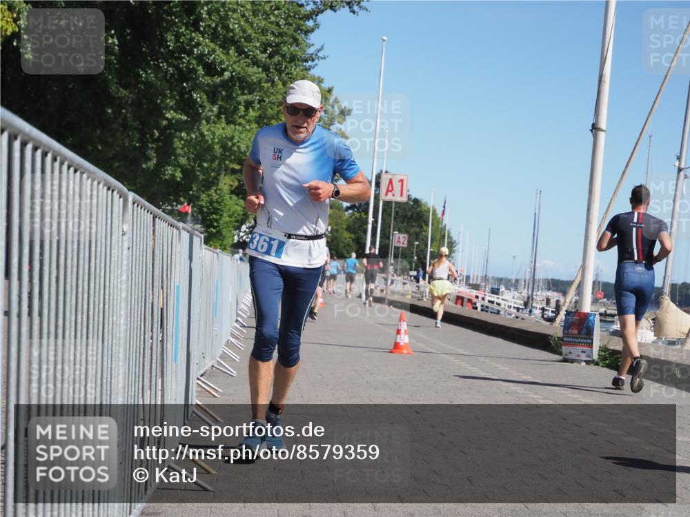 17.08.2025 - KN Förde Triathlon 2025 KatJ http://msf.ph/oto/8579359 17.08.2025 12:15:55 Laufen 353, 361, 641 meine-sportfotos.de
