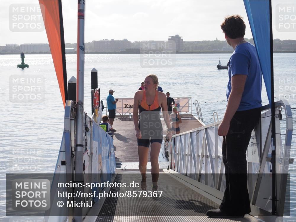 17.08.2025 - KN Förde Triathlon 2025 MichiJ http://msf.ph/oto/8579367 17.08.2025 09:17:14 Schwimmen 158, 158, 169, 204 meine-sportfotos.de