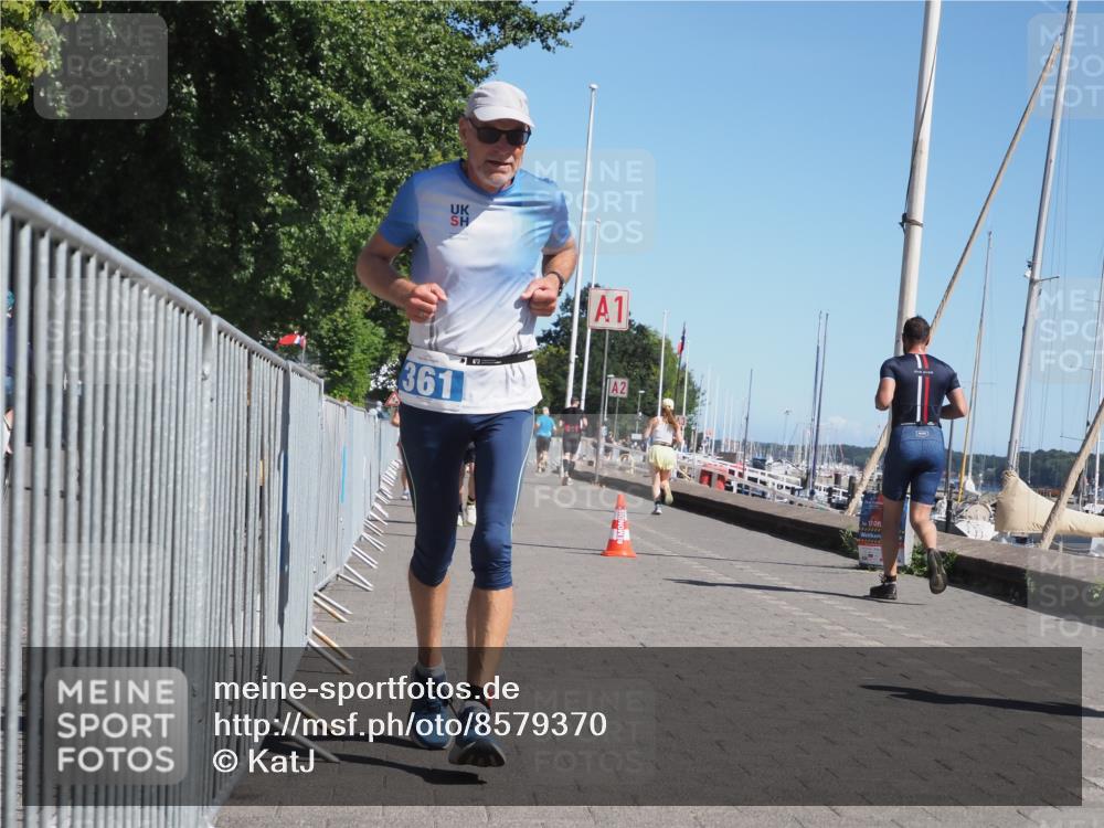 17.08.2025 - KN Förde Triathlon 2025 KatJ http://msf.ph/oto/8579370 17.08.2025 12:15:55 Laufen 353, 361, 641 meine-sportfotos.de