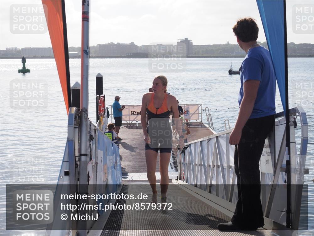 17.08.2025 - KN Förde Triathlon 2025 MichiJ http://msf.ph/oto/8579372 17.08.2025 09:17:14 Schwimmen 158, 158, 169, 204 meine-sportfotos.de