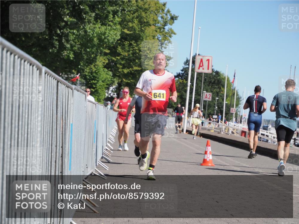 17.08.2025 - KN Förde Triathlon 2025 KatJ http://msf.ph/oto/8579392 17.08.2025 12:15:59 Laufen 353, 361, 641 meine-sportfotos.de