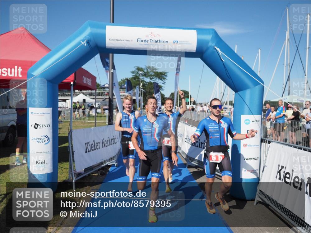 17.08.2025 - KN Förde Triathlon 2025 MichiJ http://msf.ph/oto/8579395 17.08.2025 16:18:37 Laufen 6, 26 meine-sportfotos.de