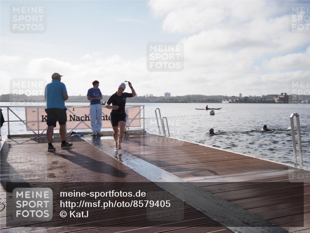 17.08.2025 - KN Förde Triathlon 2025 KatJ http://msf.ph/oto/8579405 17.08.2025 09:20:44 Schwimmen 188, 197, 205, 228, 241, 188, 197, 228, 240, 241 meine-sportfotos.de