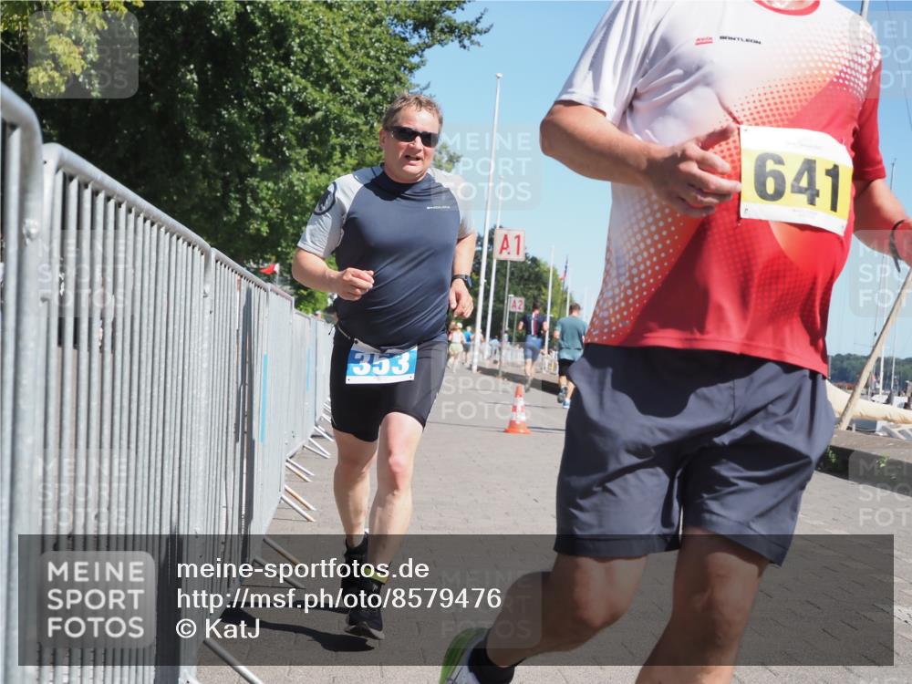 17.08.2025 - KN Förde Triathlon 2025 KatJ http://msf.ph/oto/8579476 17.08.2025 12:16:03 Laufen 353, 606, 641 meine-sportfotos.de