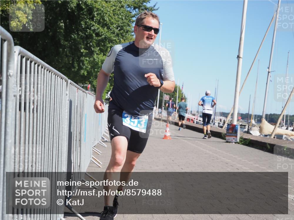 17.08.2025 - KN Förde Triathlon 2025 KatJ http://msf.ph/oto/8579488 17.08.2025 12:16:03 Laufen 353, 606, 641 meine-sportfotos.de