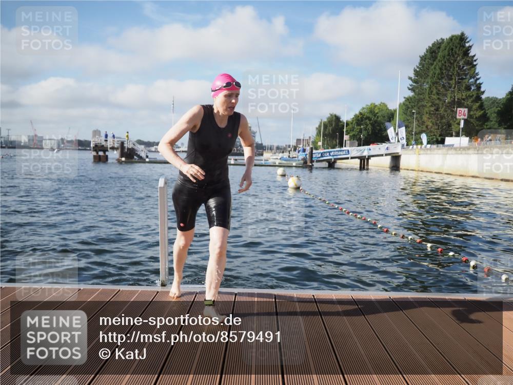 17.08.2025 - KN Förde Triathlon 2025 KatJ http://msf.ph/oto/8579491 17.08.2025 09:20:51 Schwimmen 197, 200, 205, 216, 223, 228, 197, 200, 205, 228, 241 meine-sportfotos.de