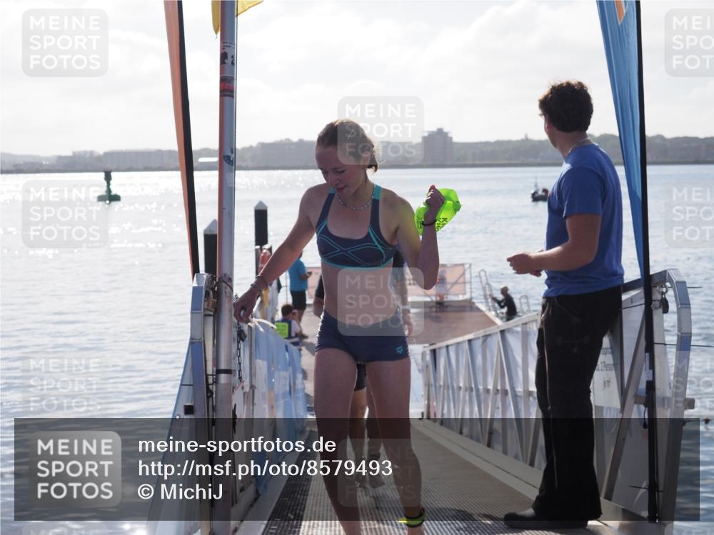 17.08.2025 - KN Förde Triathlon 2025 MichiJ http://msf.ph/oto/8579493 17.08.2025 09:17:21 Schwimmen 158, 169, 204, 169, 177, 181 meine-sportfotos.de