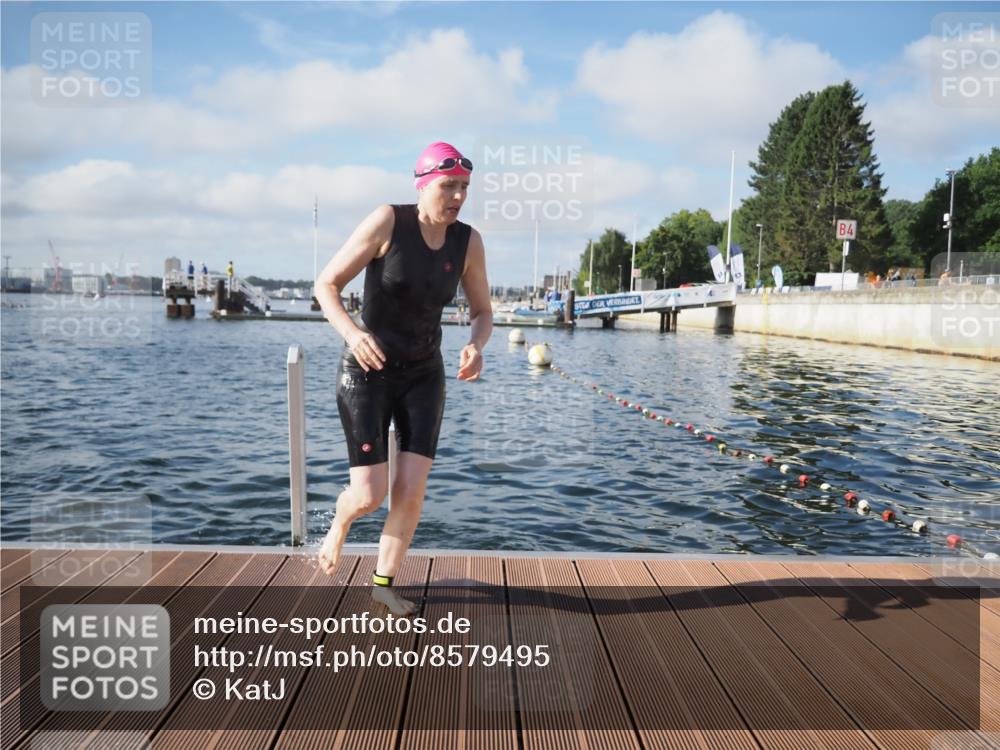 17.08.2025 - KN Förde Triathlon 2025 KatJ http://msf.ph/oto/8579495 17.08.2025 09:20:51 Schwimmen 197, 200, 205, 216, 223, 228, 197, 200, 205, 228, 241 meine-sportfotos.de