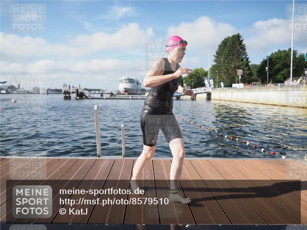 17.08.2025 - KN Förde Triathlon 2025 KatJ http://msf.ph/oto/8579510 17.08.2025 09:20:52 Schwimmen 197, 200, 205, 216, 223, 197, 200, 205, 228 meine-sportfotos.de
