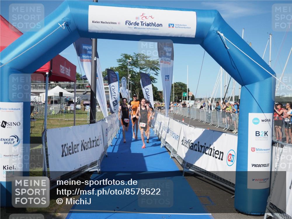 17.08.2025 - KN Förde Triathlon 2025 MichiJ http://msf.ph/oto/8579522 17.08.2025 16:20:06 Laufen 15 meine-sportfotos.de