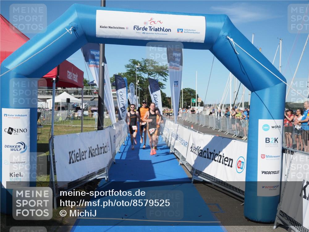 17.08.2025 - KN Förde Triathlon 2025 MichiJ http://msf.ph/oto/8579525 17.08.2025 16:20:06 Laufen 15 meine-sportfotos.de