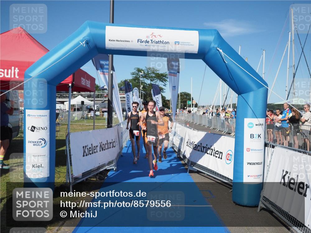 17.08.2025 - KN Förde Triathlon 2025 MichiJ http://msf.ph/oto/8579556 17.08.2025 16:20:07 Laufen 15 meine-sportfotos.de
