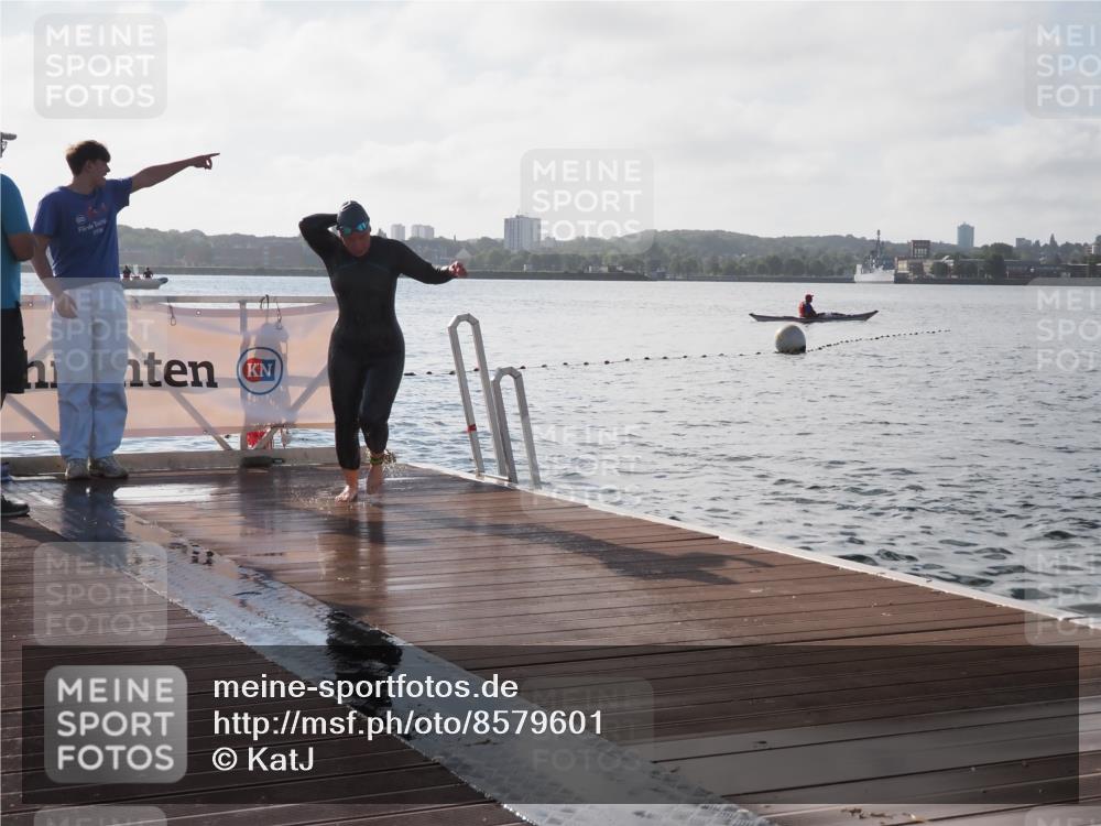 17.08.2025 - KN Förde Triathlon 2025 KatJ http://msf.ph/oto/8579601 17.08.2025 09:20:59 Schwimmen 200, 205, 216, 223, 197, 200, 205, 216, 223 meine-sportfotos.de