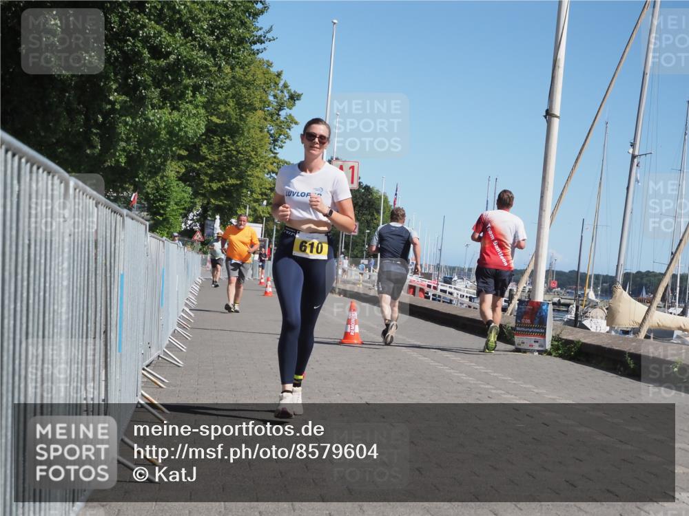 17.08.2025 - KN Förde Triathlon 2025 KatJ http://msf.ph/oto/8579604 17.08.2025 12:16:11 Laufen 606, 610 meine-sportfotos.de