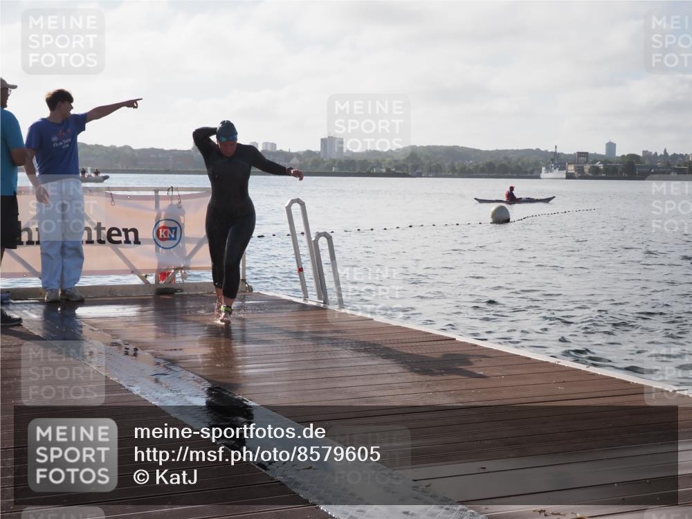 17.08.2025 - KN Förde Triathlon 2025 KatJ http://msf.ph/oto/8579605 17.08.2025 09:20:59 Schwimmen 200, 205, 216, 223, 197, 200, 205, 216, 223 meine-sportfotos.de