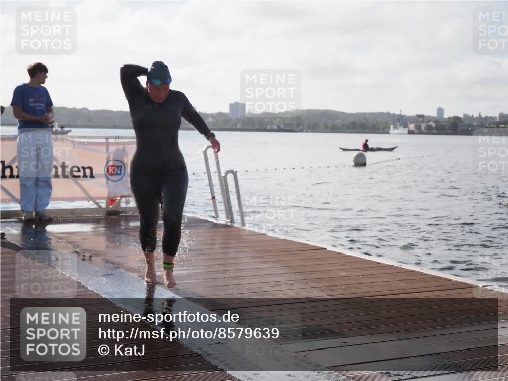 17.08.2025 - KN Förde Triathlon 2025 KatJ http://msf.ph/oto/8579639 17.08.2025 09:21:00 Schwimmen 200, 205, 216, 223, 197, 200, 205, 216, 223 meine-sportfotos.de