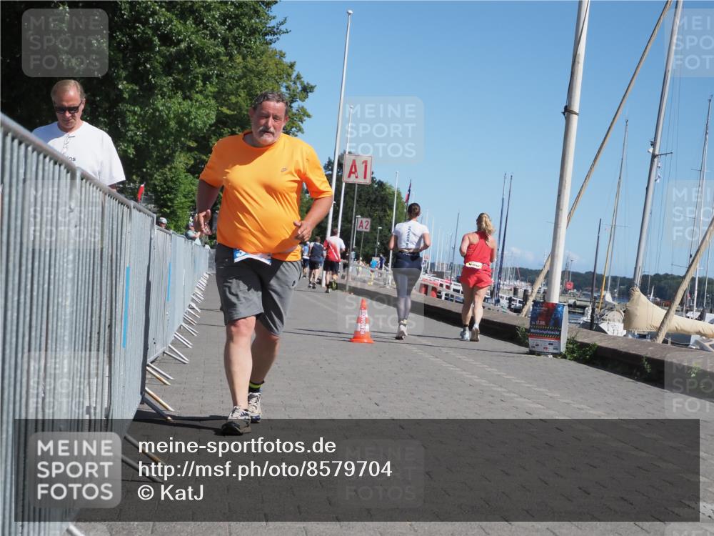 17.08.2025 - KN Förde Triathlon 2025 KatJ http://msf.ph/oto/8579704 17.08.2025 12:16:23 Laufen 363 meine-sportfotos.de