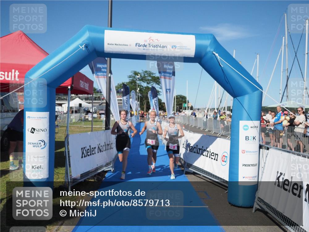 17.08.2025 - KN Förde Triathlon 2025 MichiJ http://msf.ph/oto/8579713 17.08.2025 16:20:14 Laufen 25 meine-sportfotos.de