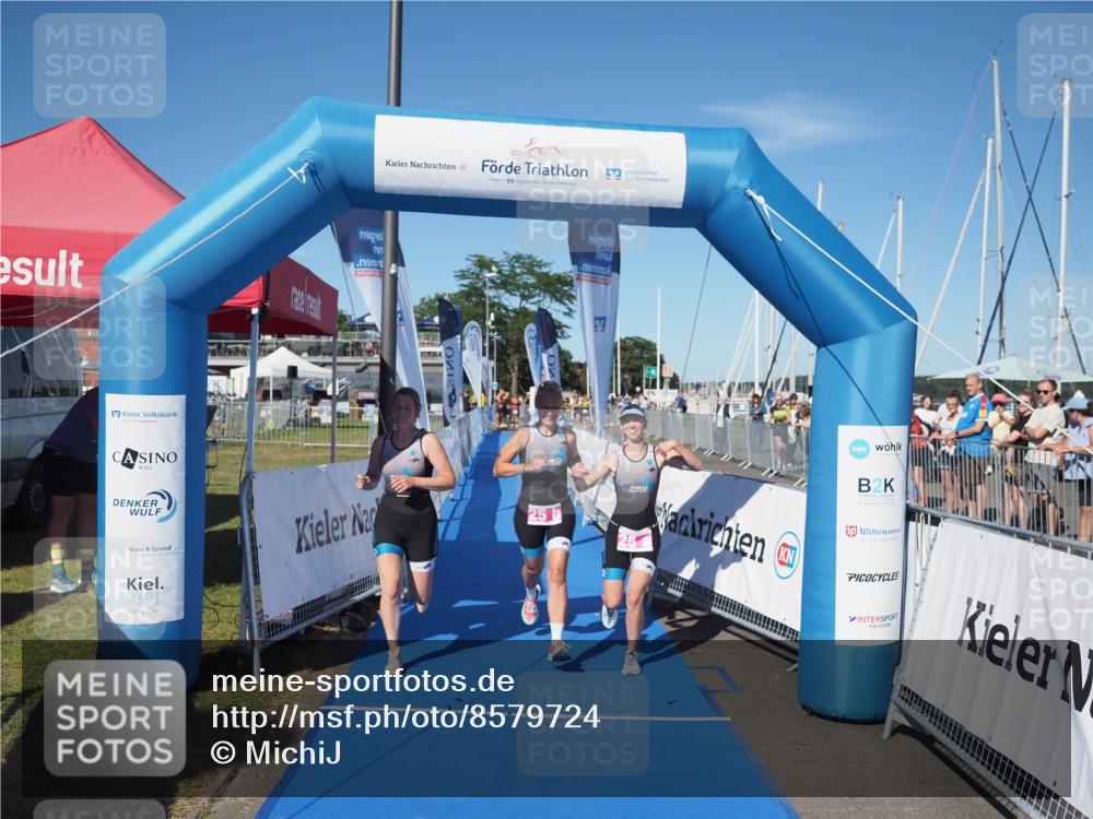 17.08.2025 - KN Förde Triathlon 2025 MichiJ http://msf.ph/oto/8579724 17.08.2025 16:20:14 Laufen 25 meine-sportfotos.de