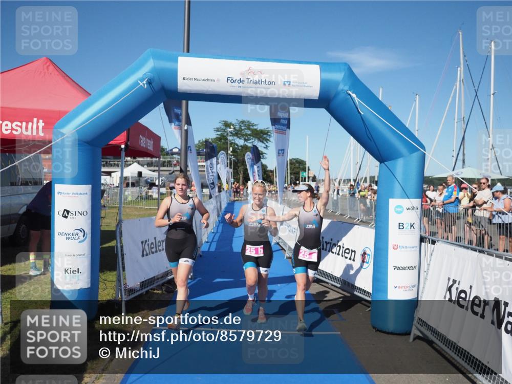 17.08.2025 - KN Förde Triathlon 2025 MichiJ http://msf.ph/oto/8579729 17.08.2025 16:20:15 Laufen 25 meine-sportfotos.de