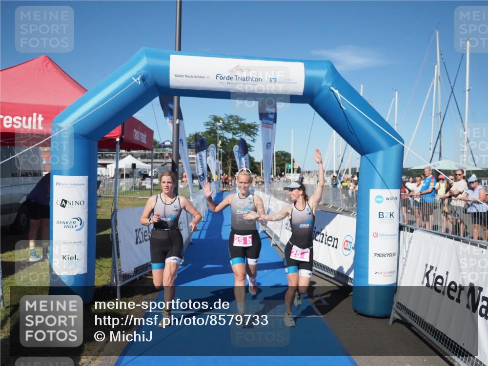 17.08.2025 - KN Förde Triathlon 2025 MichiJ http://msf.ph/oto/8579733 17.08.2025 16:20:15 Laufen 25 meine-sportfotos.de