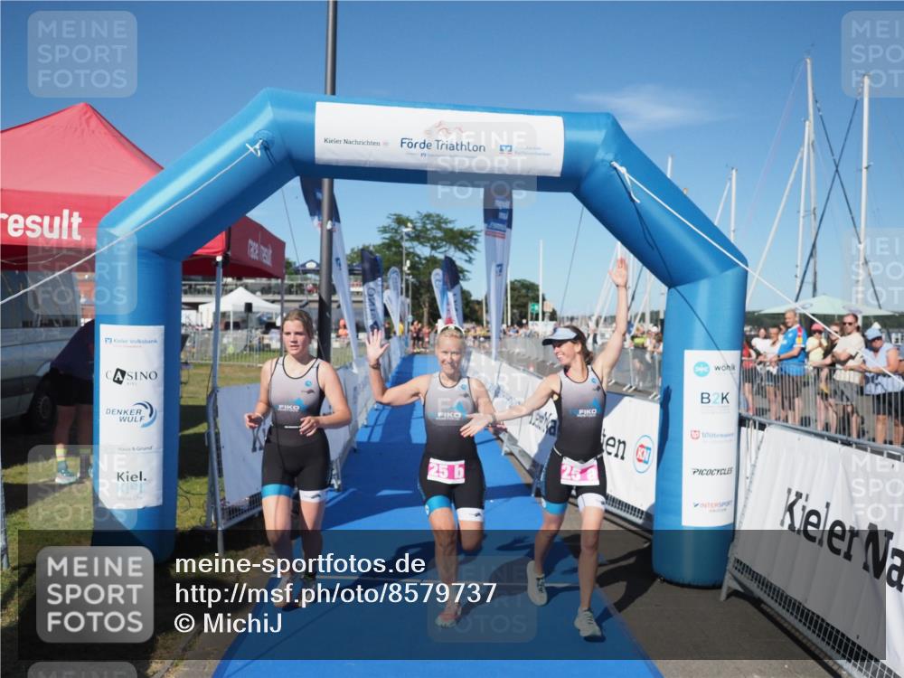 17.08.2025 - KN Förde Triathlon 2025 MichiJ http://msf.ph/oto/8579737 17.08.2025 16:20:15 Laufen 25 meine-sportfotos.de