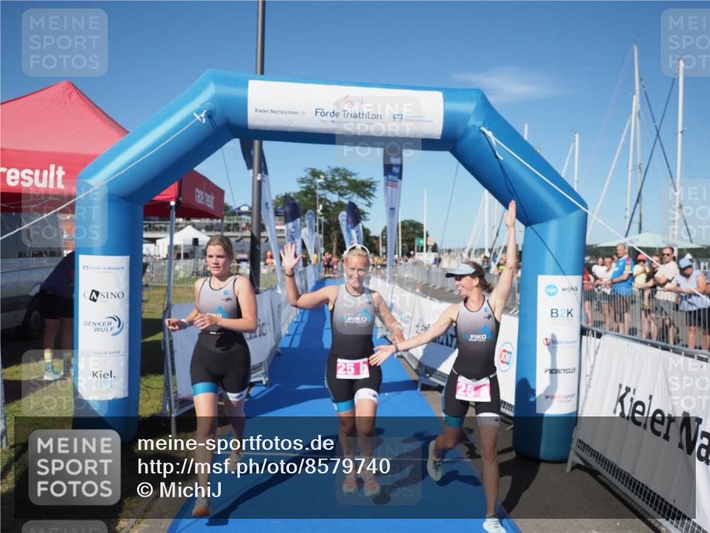 17.08.2025 - KN Förde Triathlon 2025 MichiJ http://msf.ph/oto/8579740 17.08.2025 16:20:15 Laufen 25 meine-sportfotos.de