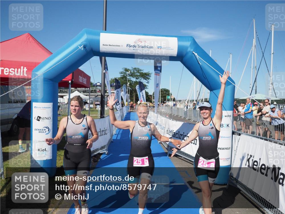 17.08.2025 - KN Förde Triathlon 2025 MichiJ http://msf.ph/oto/8579747 17.08.2025 16:20:15 Laufen 25 meine-sportfotos.de