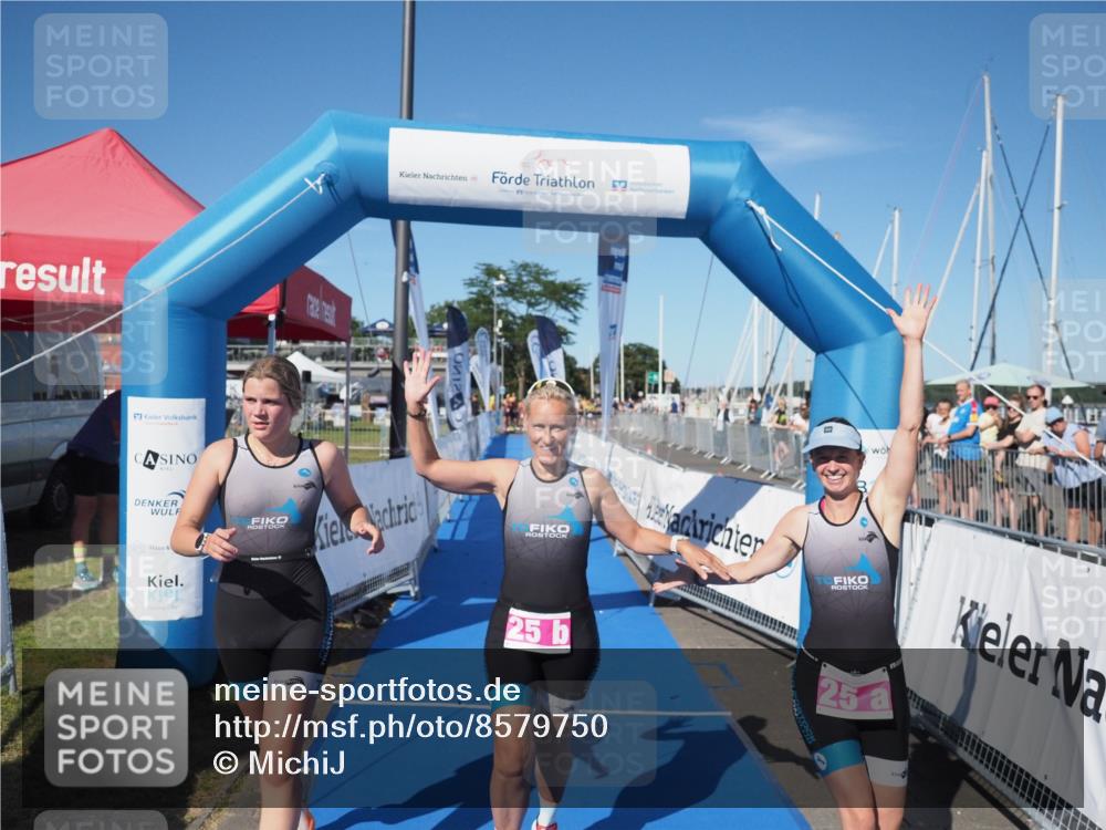 17.08.2025 - KN Förde Triathlon 2025 MichiJ http://msf.ph/oto/8579750 17.08.2025 16:20:15 Laufen 25 meine-sportfotos.de