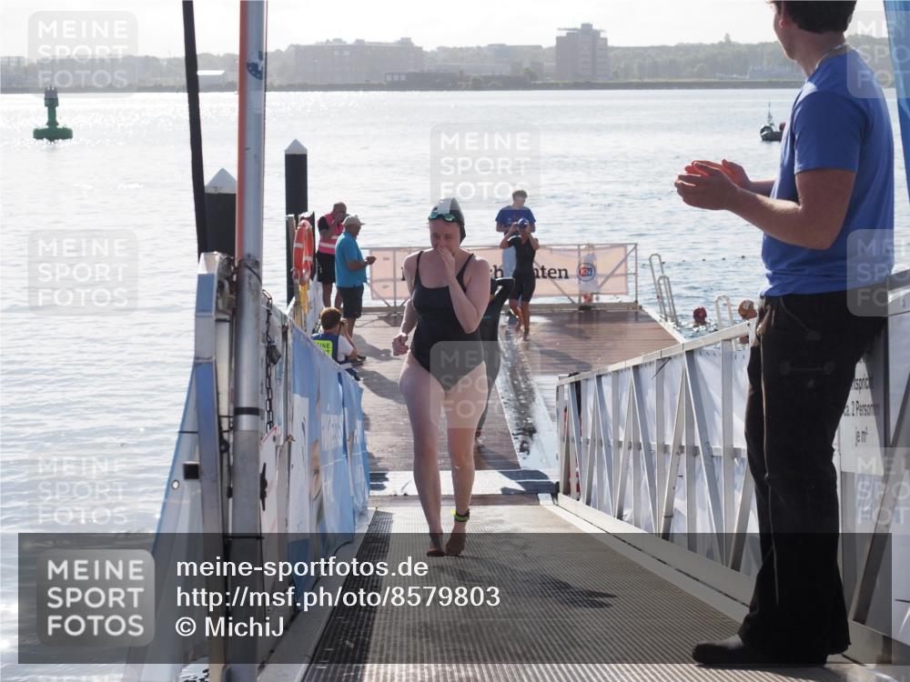 17.08.2025 - KN Förde Triathlon 2025 MichiJ http://msf.ph/oto/8579803 17.08.2025 09:17:49 Schwimmen 170, 161, 167, 170, 180, 182 meine-sportfotos.de