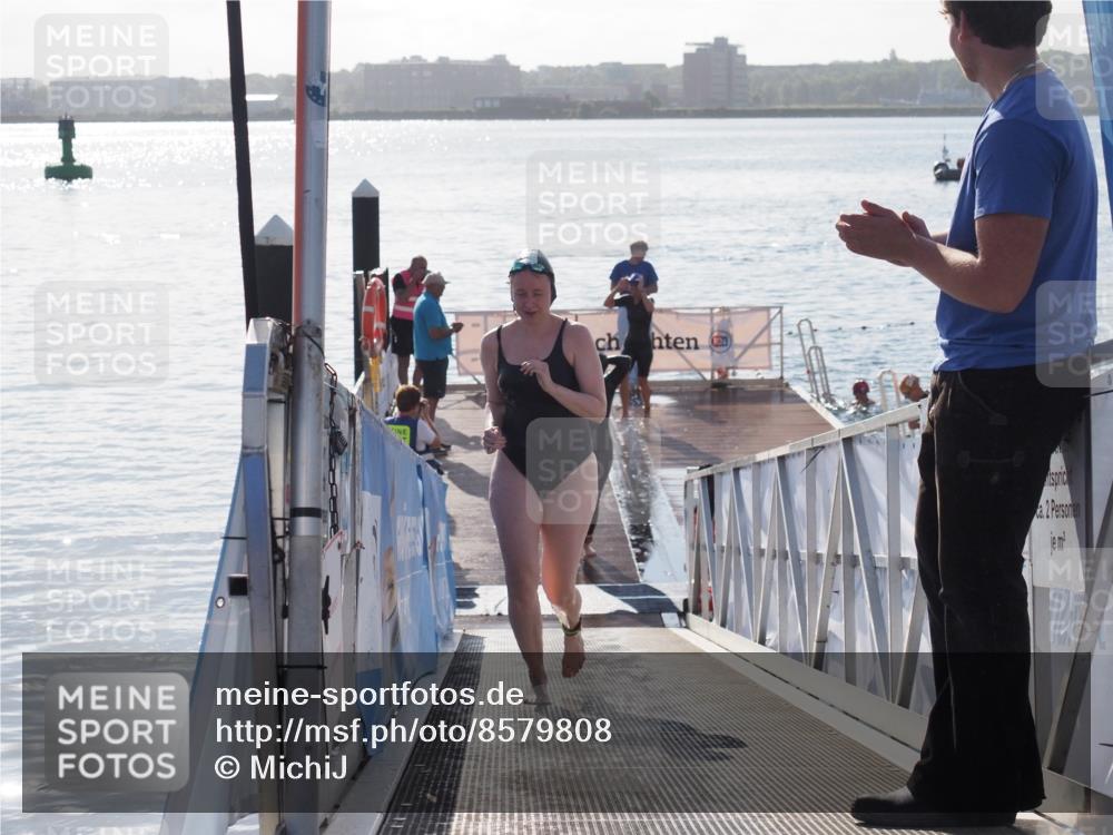 17.08.2025 - KN Förde Triathlon 2025 MichiJ http://msf.ph/oto/8579808 17.08.2025 09:17:49 Schwimmen 170, 161, 167, 170, 180, 182 meine-sportfotos.de