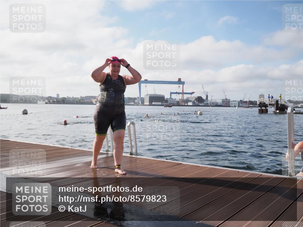 17.08.2025 - KN Förde Triathlon 2025 KatJ http://msf.ph/oto/8579823 17.08.2025 09:21:29 Schwimmen 194, 201, 230, 171, 194, 201, 230 meine-sportfotos.de