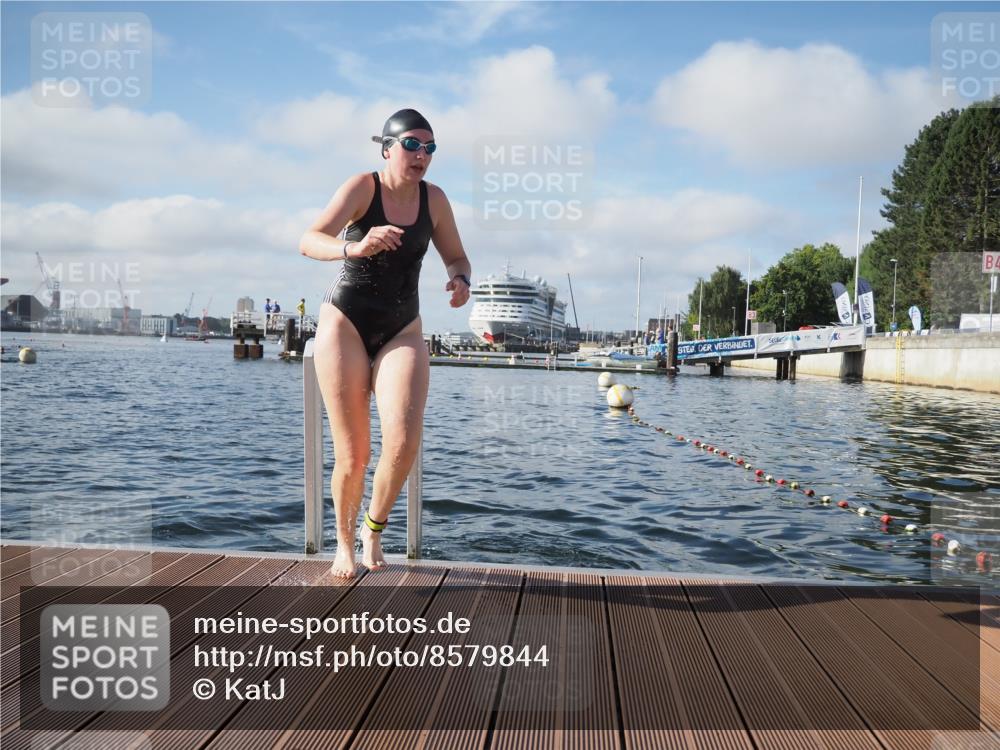 17.08.2025 - KN Förde Triathlon 2025 KatJ http://msf.ph/oto/8579844 17.08.2025 09:21:31 Schwimmen 194, 201, 230, 171, 194, 201, 230 meine-sportfotos.de