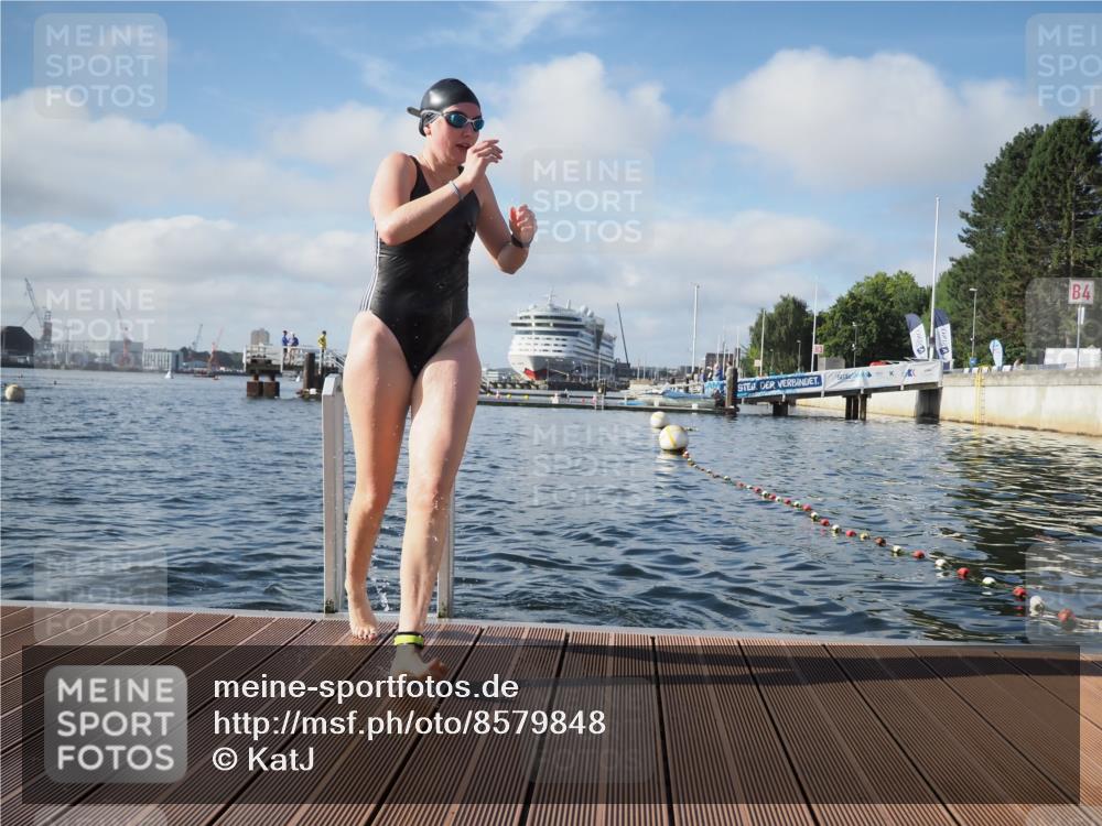 17.08.2025 - KN Förde Triathlon 2025 KatJ http://msf.ph/oto/8579848 17.08.2025 09:21:31 Schwimmen 194, 201, 230, 171, 194, 201, 230 meine-sportfotos.de
