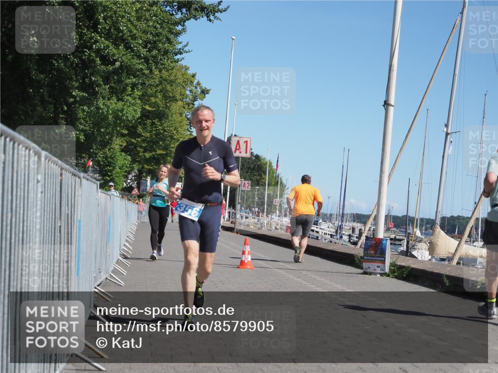 17.08.2025 - KN Förde Triathlon 2025 KatJ http://msf.ph/oto/8579905 17.08.2025 12:16:39 Laufen 356, 627 meine-sportfotos.de