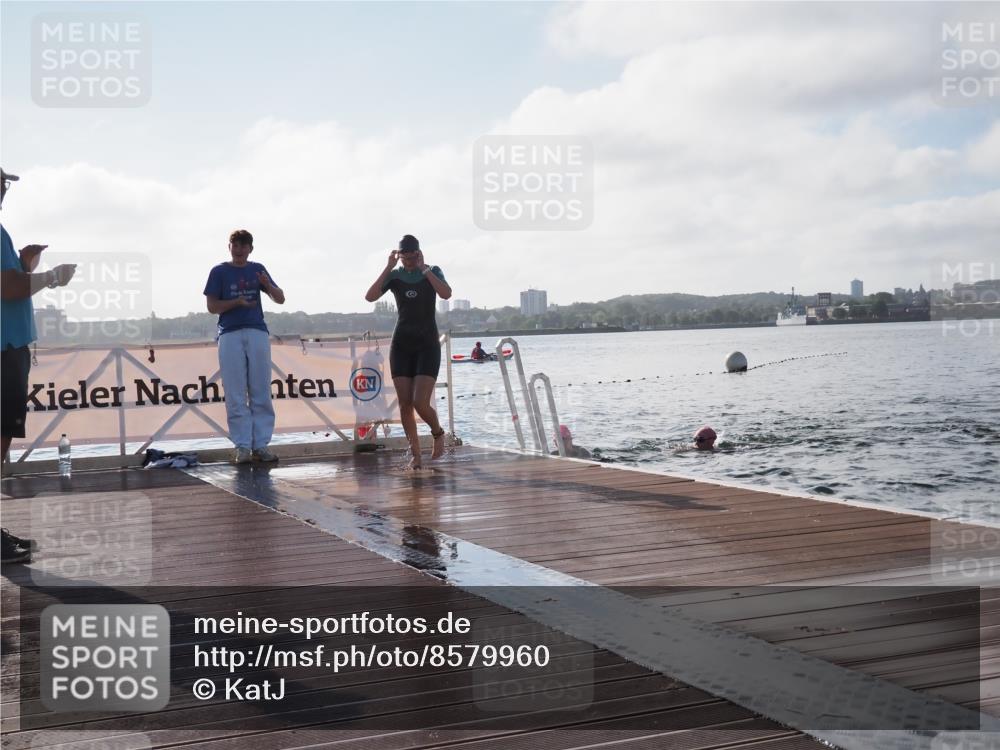 17.08.2025 - KN Förde Triathlon 2025 KatJ http://msf.ph/oto/8579960 17.08.2025 09:21:54 Schwimmen 210, 212, 215, 242, 244, 212, 215, 242, 244 meine-sportfotos.de