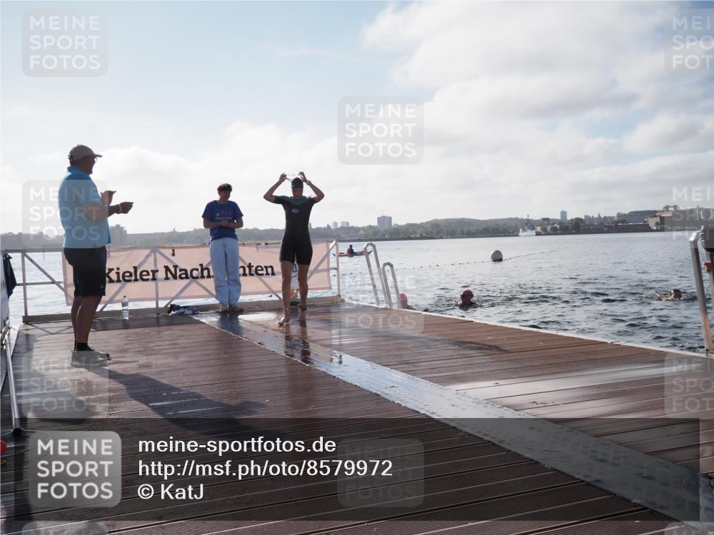 17.08.2025 - KN Förde Triathlon 2025 KatJ http://msf.ph/oto/8579972 17.08.2025 09:21:55 Schwimmen 210, 212, 215, 242, 244, 212, 215, 242, 244 meine-sportfotos.de