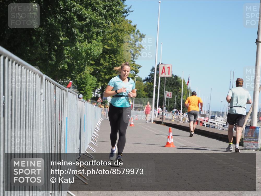 17.08.2025 - KN Förde Triathlon 2025 KatJ http://msf.ph/oto/8579973 17.08.2025 12:16:42 Laufen 356, 627 meine-sportfotos.de