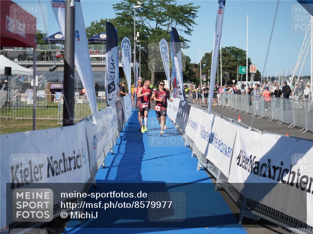 17.08.2025 - KN Förde Triathlon 2025 MichiJ http://msf.ph/oto/8579977 17.08.2025 16:21:24 Laufen 2 meine-sportfotos.de