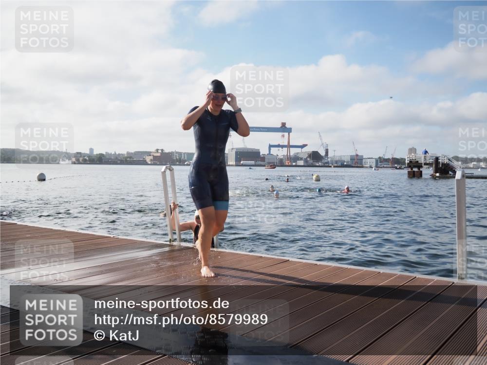 17.08.2025 - KN Förde Triathlon 2025 KatJ http://msf.ph/oto/8579989 17.08.2025 09:21:57 Schwimmen 210, 212, 215, 242, 210, 212, 215, 242, 244 meine-sportfotos.de