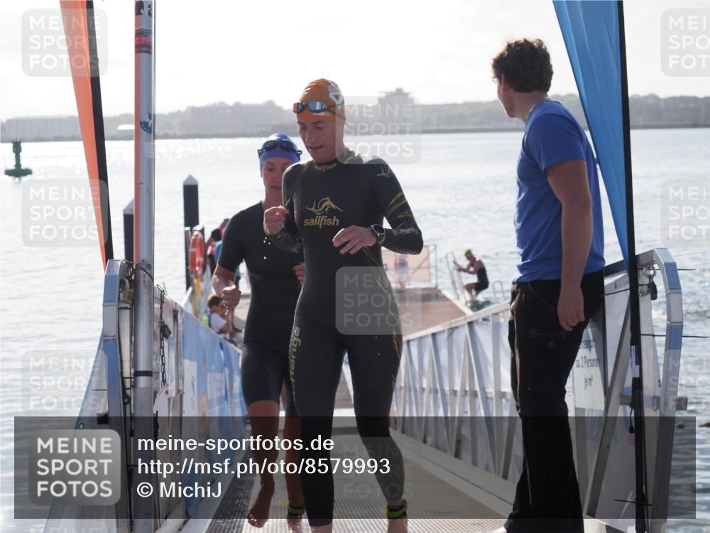 17.08.2025 - KN Förde Triathlon 2025 MichiJ http://msf.ph/oto/8579993 17.08.2025 09:17:59 Schwimmen 161, 167, 170, 180, 182, 175, 182, 189, 254 meine-sportfotos.de
