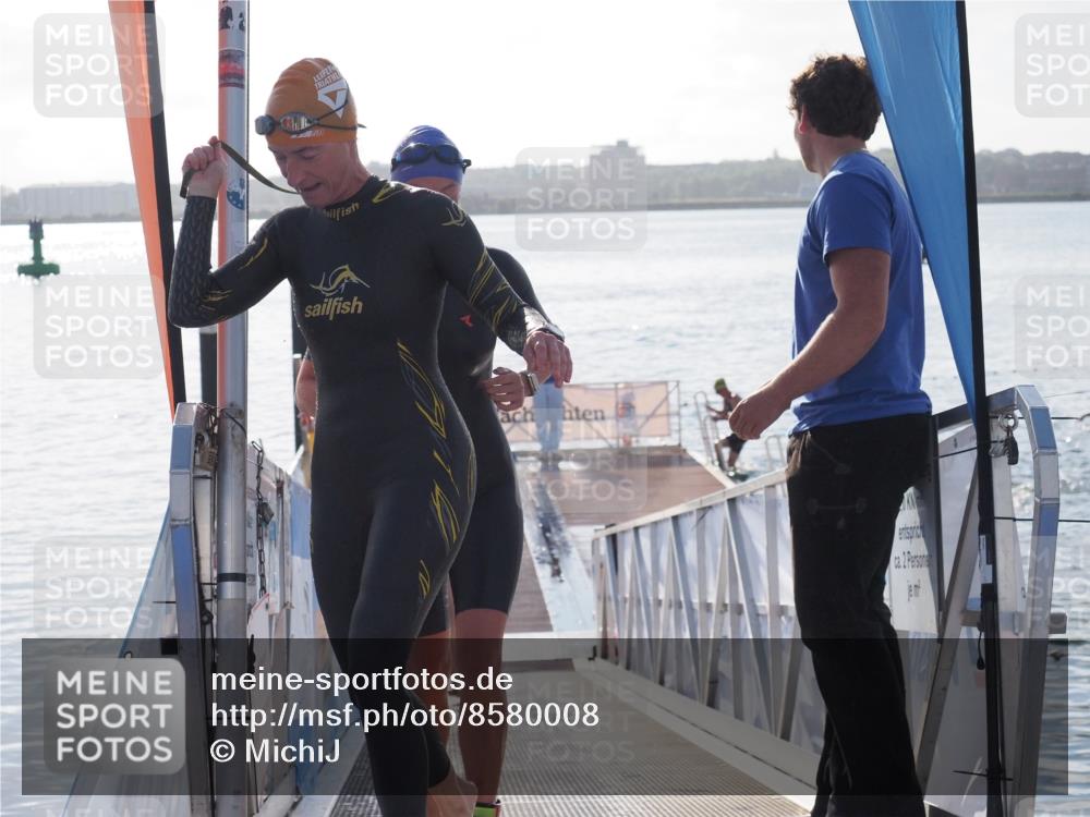 17.08.2025 - KN Förde Triathlon 2025 MichiJ http://msf.ph/oto/8580008 17.08.2025 09:17:59 Schwimmen 161, 167, 170, 180, 182, 175, 182, 189, 254 meine-sportfotos.de