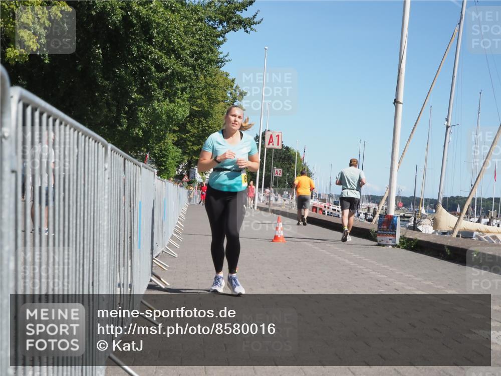17.08.2025 - KN Förde Triathlon 2025 KatJ http://msf.ph/oto/8580016 17.08.2025 12:16:44 Laufen 627 meine-sportfotos.de