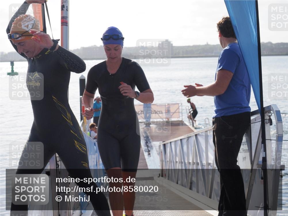 17.08.2025 - KN Förde Triathlon 2025 MichiJ http://msf.ph/oto/8580020 17.08.2025 09:18:00 Schwimmen 161, 167, 170, 180, 182, 175, 182, 189, 254 meine-sportfotos.de