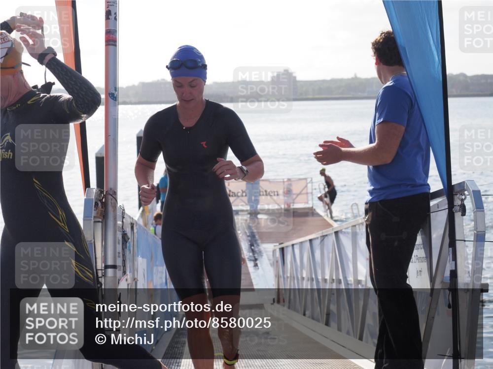 17.08.2025 - KN Förde Triathlon 2025 MichiJ http://msf.ph/oto/8580025 17.08.2025 09:18:00 Schwimmen 161, 167, 170, 180, 182, 175, 182, 189, 254 meine-sportfotos.de